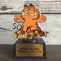 Vintage Aviva Trophy Garfield IT'S HARD TO BE HUMBLE ... (J976)
