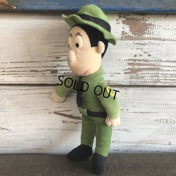 画像2: Vintage Yogi Bear Ranger Smith Doll (J992)