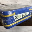 画像5: Vintage Yogi Bear Candy Can Lunch Box (J991)