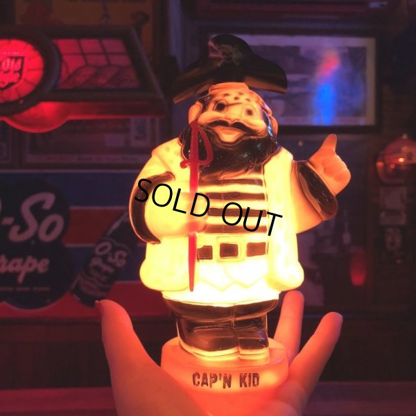 画像10: 50s Vintage CAP'N KID Plastic Bank Lamp (S038)