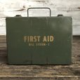 画像2: Vintage Bell System-C First Aid Kit Mettal Box Cabinet (S118） (2)