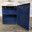 画像3: Vintage First Aid Kit Mettal Box Cabinet (S121）