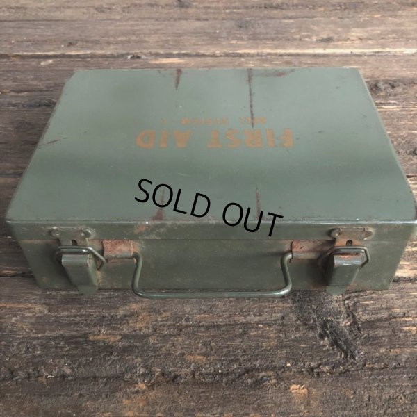 画像6: Vintage Bell System-C First Aid Kit Mettal Box Cabinet (S118）