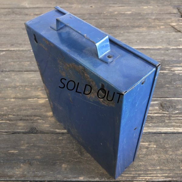画像7: Vintage First Aid Kit Mettal Box Cabinet (S121）