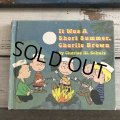 Vintage Book Snoopy It Was A Short Summer, Charlie Brown (S134）