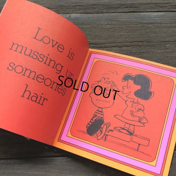 画像9: Vintage Book Snoopy Love is walking Hand in Hand (S142）