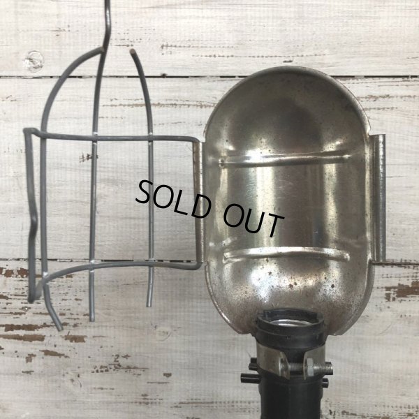 画像4: Vintage Industrial Trouble Lamp (S215)