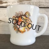 Vintage Fire King EXXON Esso Tiger D handle Mug (S353)