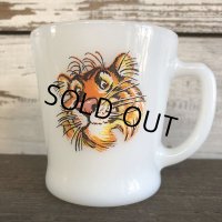Vintage Fire King EXXON Esso Tiger D handle Mug (S353)