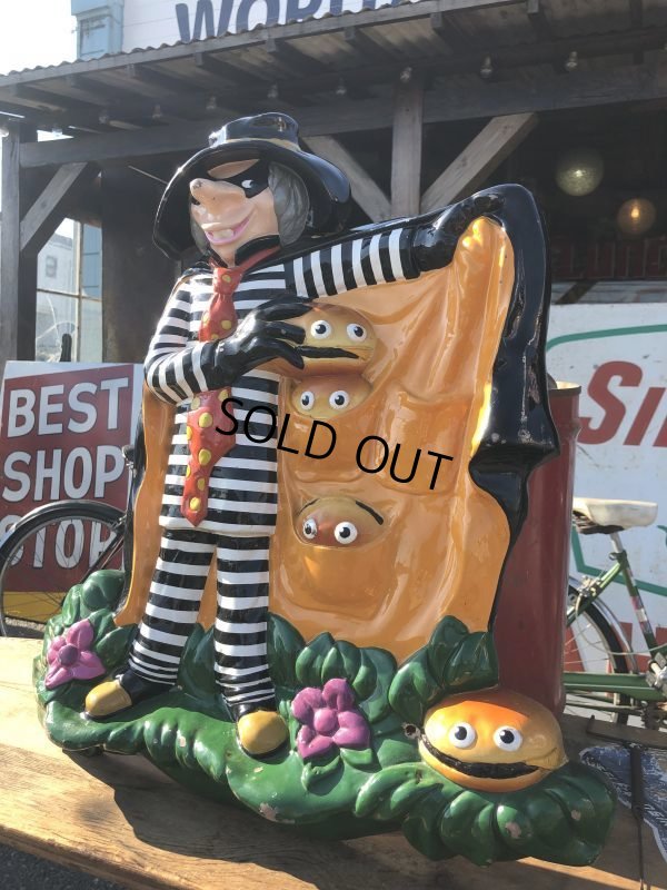 画像3: 70s McDonalds Hamburglar 3D Wall Display Plaque (S359)