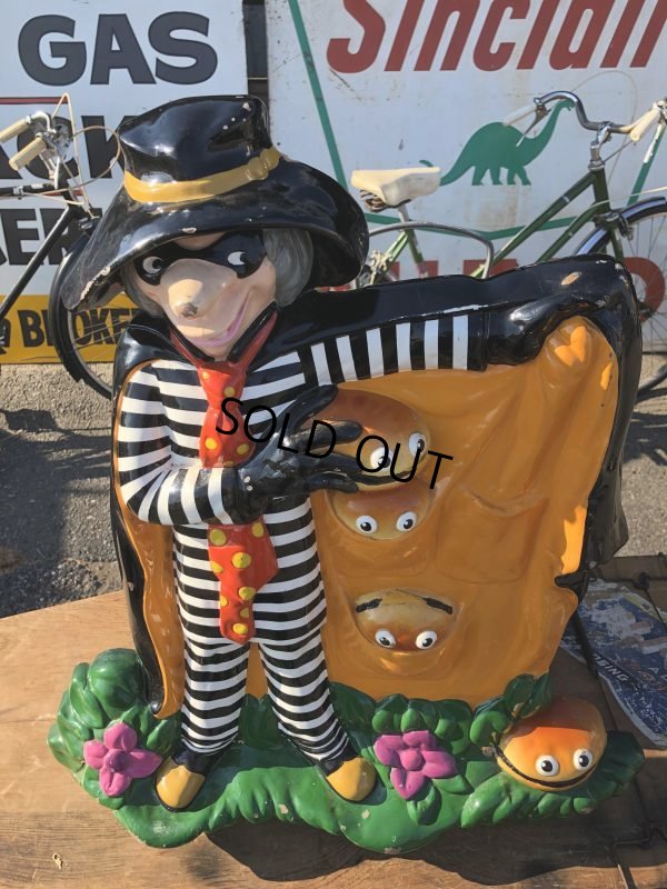 画像4: 70s McDonalds Hamburglar 3D Wall Display Plaque (S359)