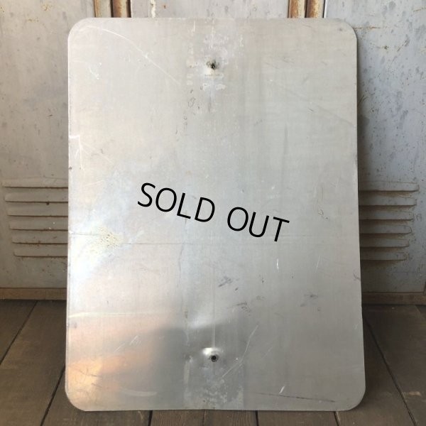 画像6: Vintage Road Sign TWO HOUR PARKING (S388) 