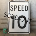 Vintage Road Sign SPEED 10 (S389) 