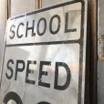 画像4: Vintage Road Sign SCHOOL DAYS 7AM - 5PM SPEED 20 (S392) 