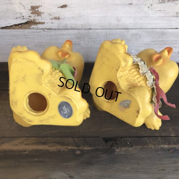 画像7: 70s Vintage Royalty Industries Inc. Chick Piggy Banks (S561)