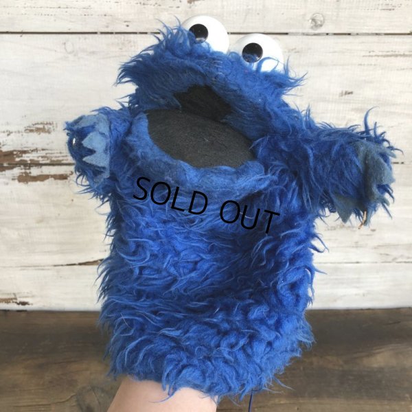 画像1: Vintage Knickerbocker Sesame Street Cookie Monster Hand Puppet Doll (S631)