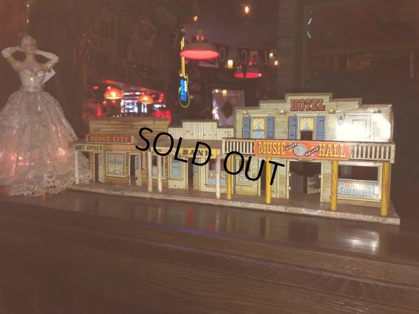 画像16: 1950's Marx Dodge City Western Town Play House (S646)