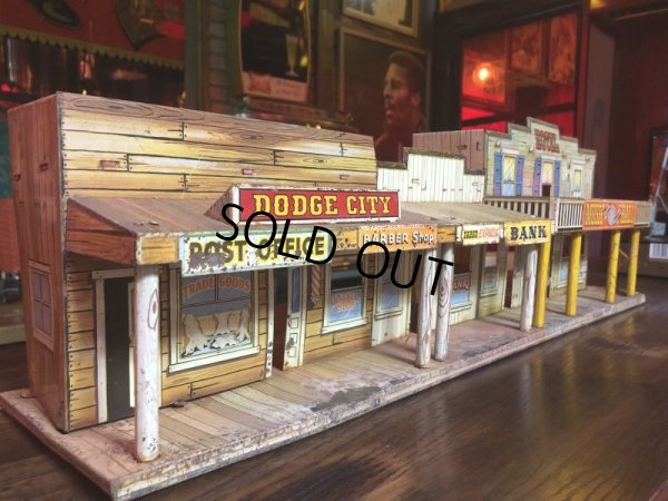 画像2: 1950's Marx Dodge City Western Town Play House (S646)