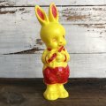 Vintage Bunny Plastic Shaker Baby Toy (S742)