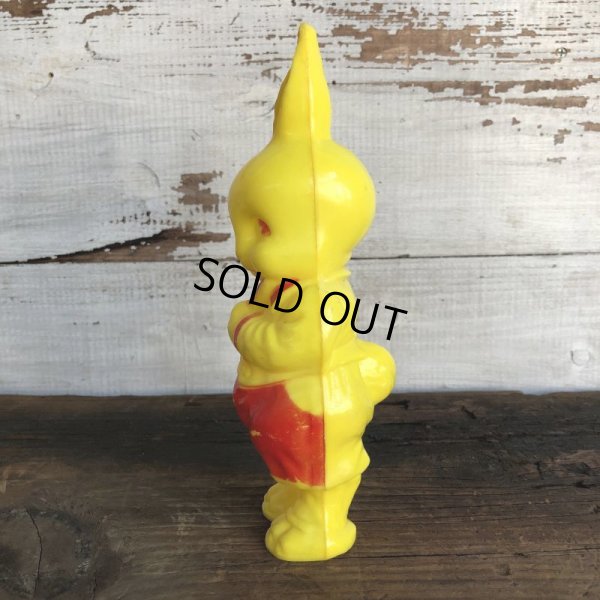 画像2: Vintage Bunny Plastic Shaker Baby Toy (S742)