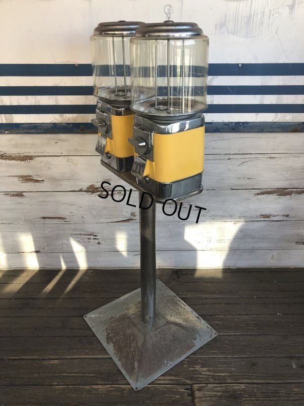 画像8: Vintage Bubble Gum Glass Globe Vending Machine Stand (S778)