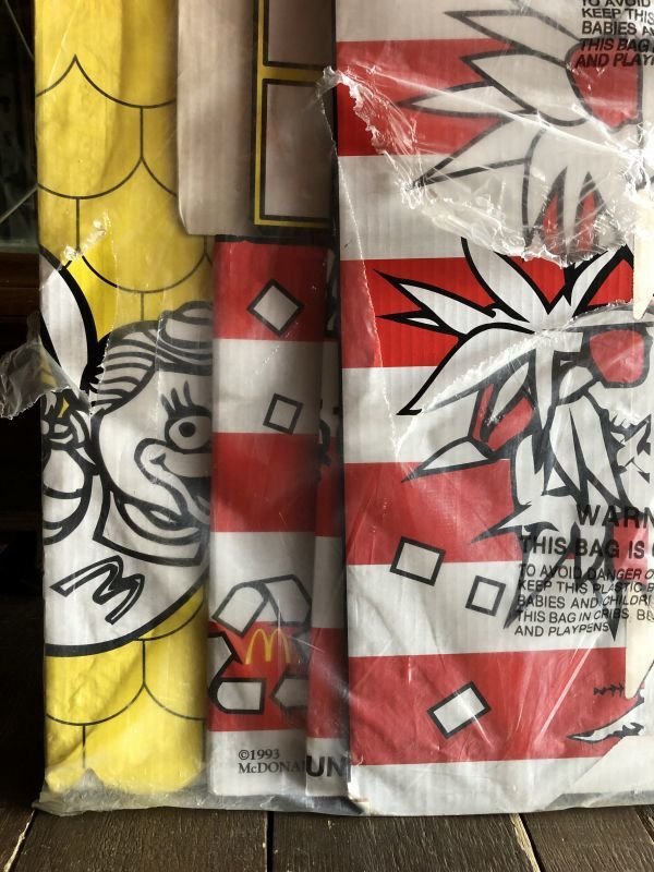 画像8: Vintage Ronald McDonald House Display Cardboard House (S799)