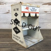 Vintage Mobile Store Display Metal Cabinet (S918) 