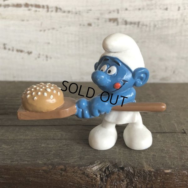 画像1: 1996 McDonald's Happy Meal Bread Smurf PVC (S911)