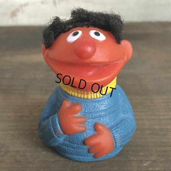 画像1: Vintage 1970s Sesame Street Finger Puppet ERNIE (T118)