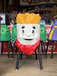 画像1: Vintage Mcdonald's Playland Chair French Fry (S199） (1)