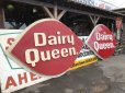 画像1: Vintage DAIRY QUEEN Huge Sign (T218) (1)