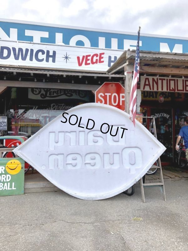画像8: Vintage DAIRY QUEEN Huge Sign (T217)