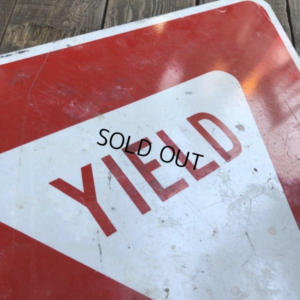 画像7: Vintage Road Sign YIELD (T223)