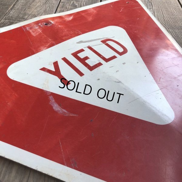 画像6: Vintage Road Sign YIELD (T222)