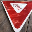 画像7: Vintage Road Sign YIELD (T222)