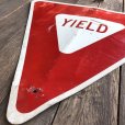 画像5: Vintage Road Sign YIELD (T222)