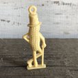 画像2: Vintage Planters Mr. Peanut Plastic Charm (T252) (2)