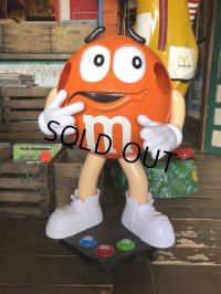M&M's Store Display Orenge (T319)