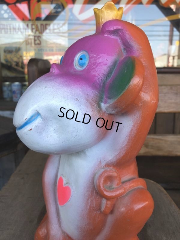 画像8: Vintage BDS Plastic Coin Bank Heart Monkey (T326) 