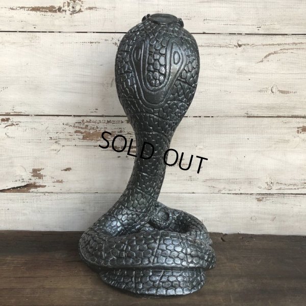 画像3: Vintage 1960s UNIVERSAL STATUARY Gold King Cobra 16' Statue Black (T393)
