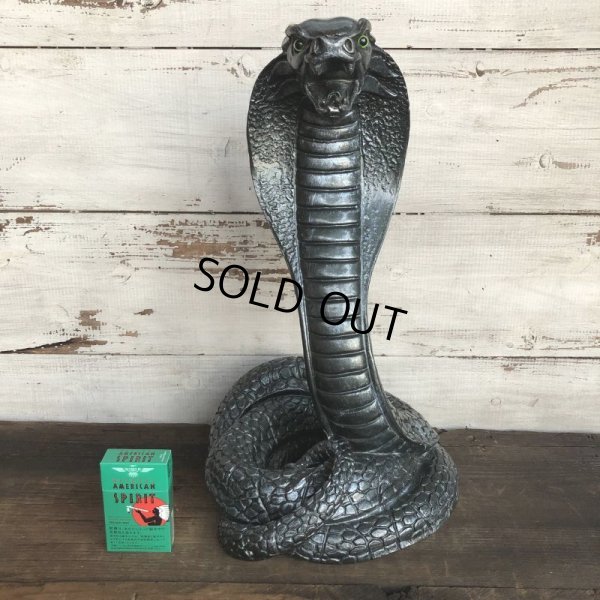 画像1: Vintage 1960s UNIVERSAL STATUARY Gold King Cobra 16' Statue Black (T393)