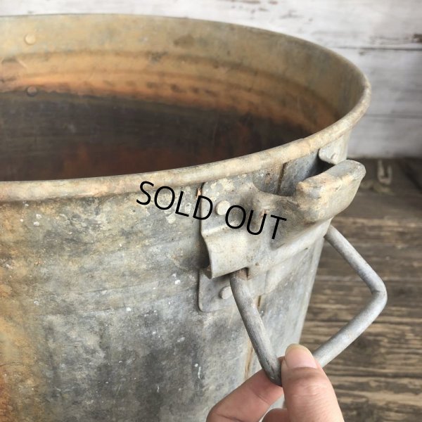 画像6: Vintage Metal Trash Can 43cm (T406)