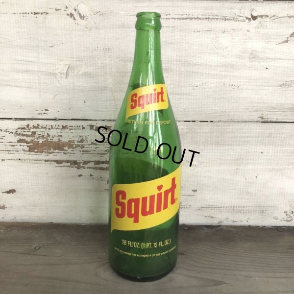 画像2: 70s Vintage Squirt Soda Green Glass Bottle 28FL OZ  (T523) 