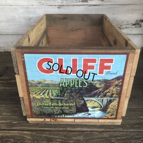 画像1: Vintage Wooden Fruits Crate Box CLIFF (T543)