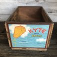 画像1: Vintage Wooden Fruits Crate Box KYTE (T544) (1)