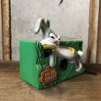 画像2: 70s Vintage Bugs Bunny Toy Camera (T539) (2)