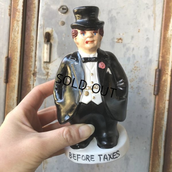 画像9: Vintage Before After Taxes Man Ceramic Statue Bank (T608)