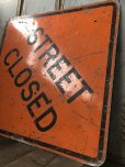 画像4: Vintage Road Sign STREET CLOSED (T618)