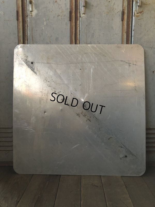 画像7: Vintage Road Sign TRUCK (T630)