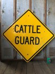 画像1: Vintage Road Sign CATTLE GUARD (T625) (1)